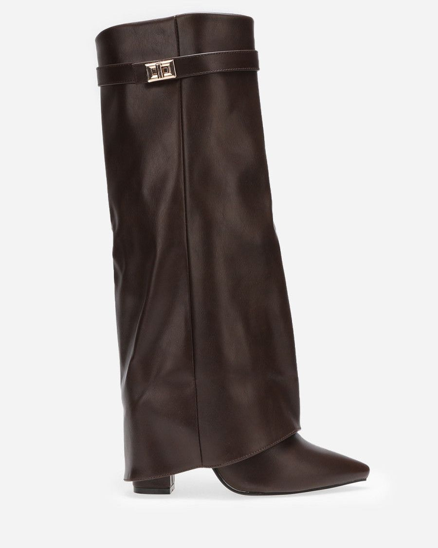LEATHER BOOTS — BROWN
