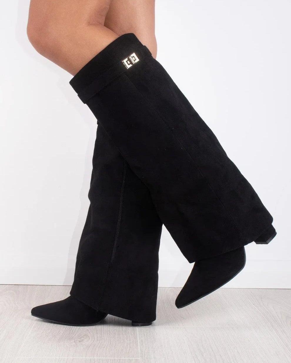 SUEDE BOOTS — BLACK