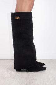 SUEDE BOOTS — BLACK